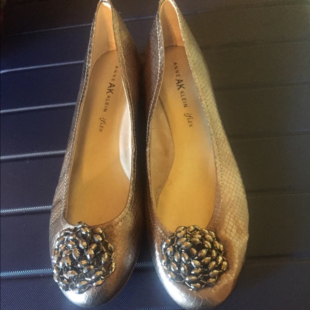 Anne Klein Flats Size 9
